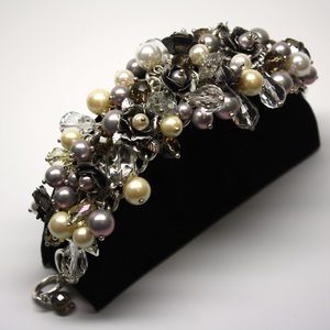 Pearl and beaded bracelet